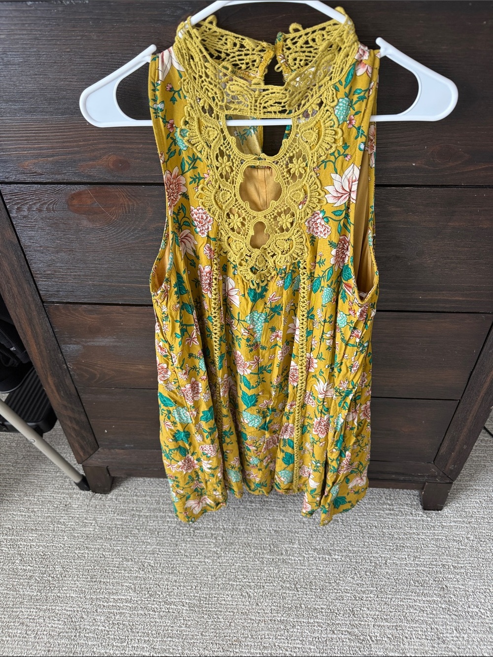 Women’s Mustard Floral Lace-Yoke Sleeveless dress